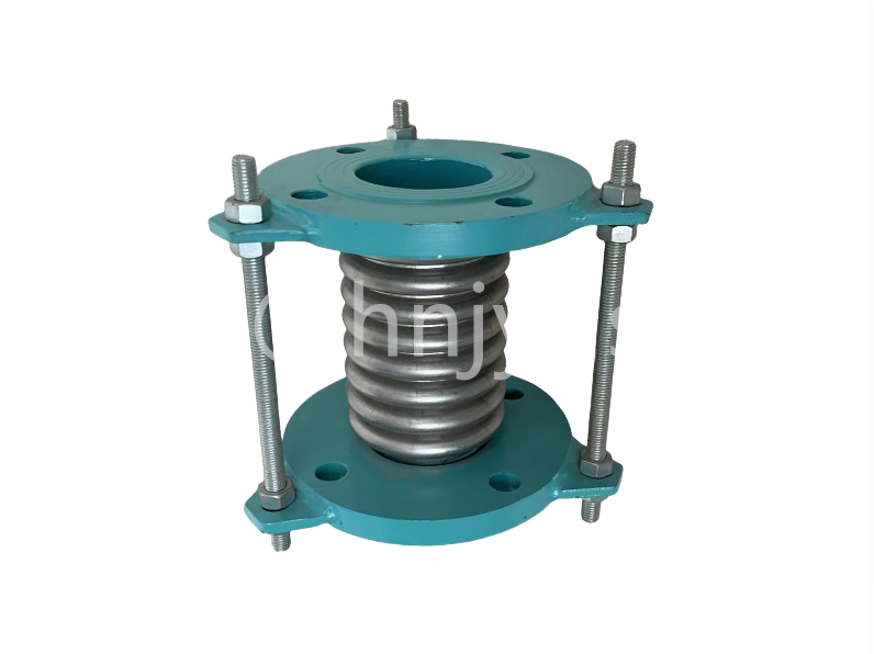 Axial internal pressure corrugated expansion joint