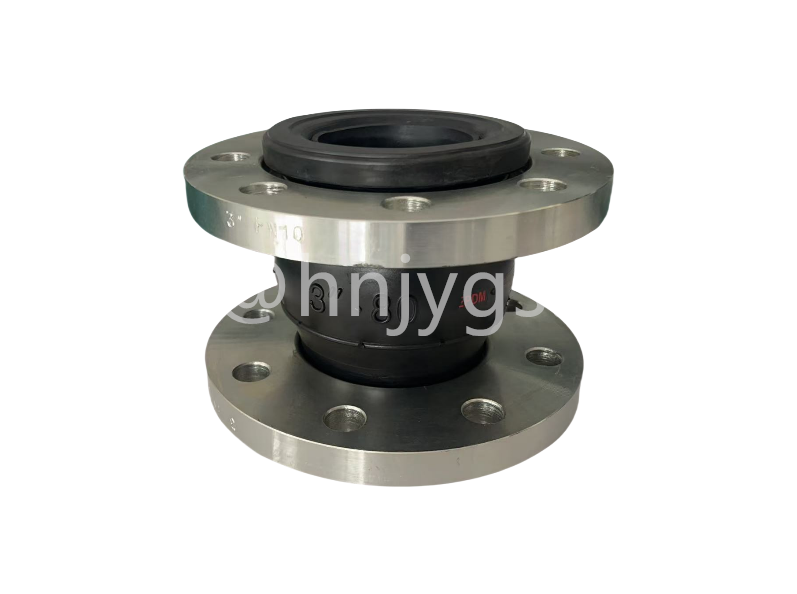 SINGLE SPHERE RUBBER EXPANSION JOINT